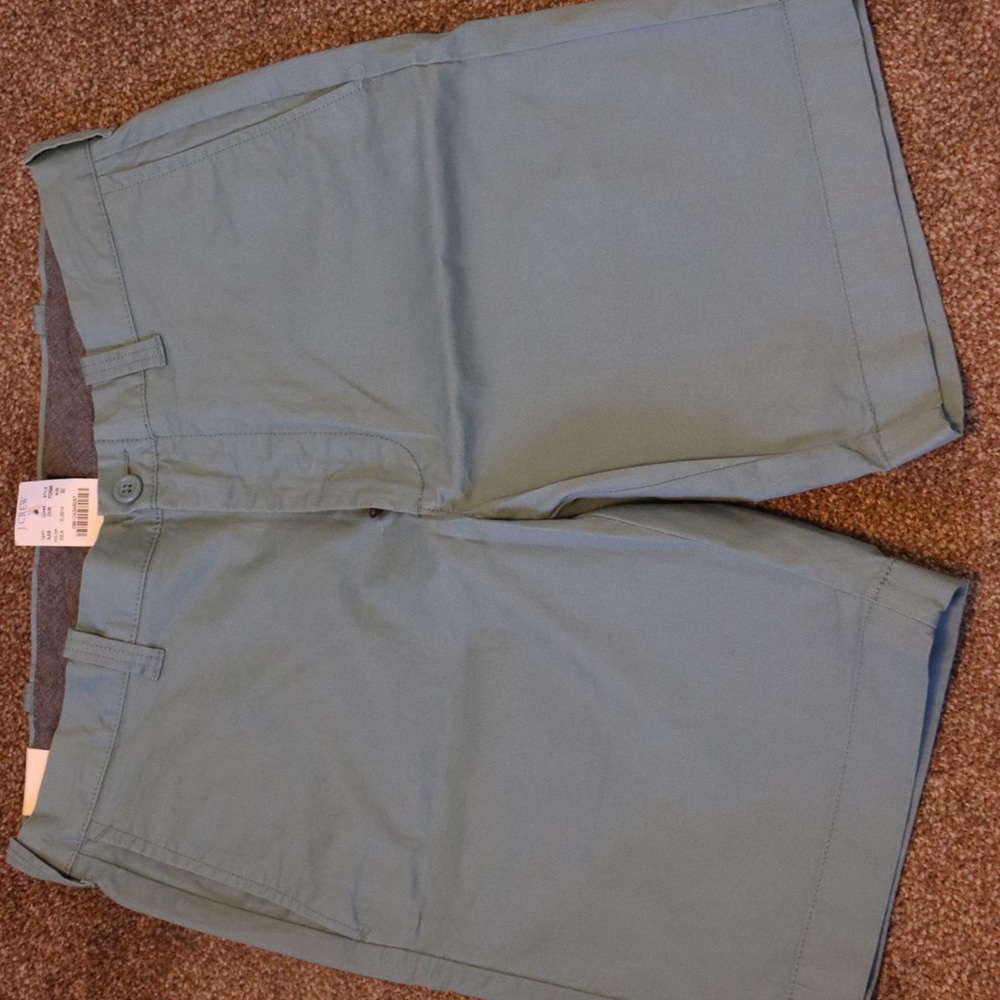 JCREW SHORTS 9”  SIZE 32